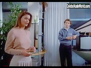 Vittoria Belvedere Sexy Dress , Nipple in Graffiante desiderio (1993) 16