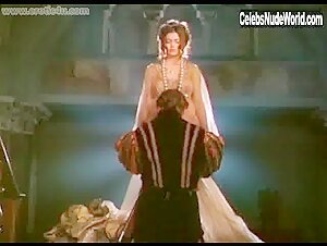 Vittoria Belvedere Costume , Brunette in Zoloto (1992)