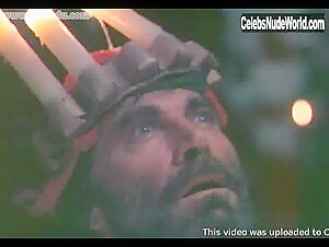 Vittoria Belvedere Hot , Couple scene in Zoloto (1992) 12
