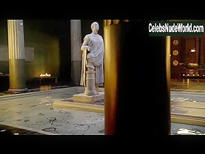 Viva Bianca Costume , Hot in Spartacus: Blood and Sand (series) (2010) 6