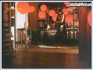 Vivian Wu in Pillow Book (1996) 1