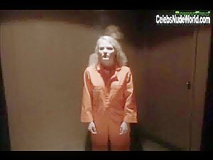 Wendy Schumacher boobs , Blonde in Fugitive Rage (1996) 10