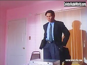 Wendy Schumacher in Prophet (1999) 14