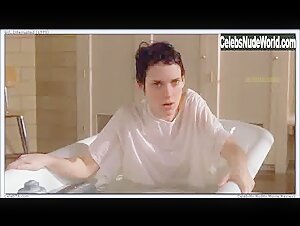Winona Ryder in Girl, Interrupted (1999) 8