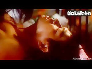 Yeung Yee-T Asian , Hot scene in Yu nu (1999) 19