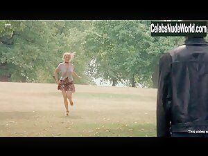 Yuliya Mayarchuk in Trasgredire (2000) 14