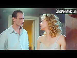 Yuliya Peresild in Kholodnoe tango (2017) 15