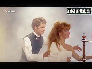 Yvonne Ekmann in Halloj i himmelsengen (1965) 9