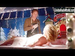 Yvonne Strahovski in Dexter (series) (2006) 8