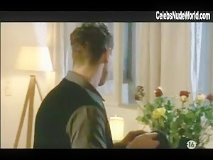 Lisa Belle & Rachel Guenot Lesbian in Golden Girl (2001) 2