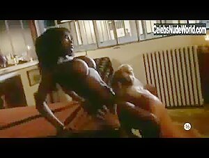 Lisa Belle & Felina Wood lesbian in Golden Girl (2001)