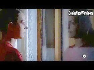 Lisa Belle & Felina Wood lesbian in Golden Girl (2001) 6