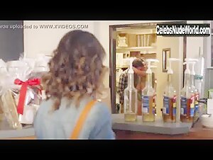 Skin Diamond Sex in Coffee Shop in Submission 13