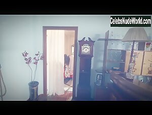 Ana Rujas Butt, Bush Scene in Diana 18