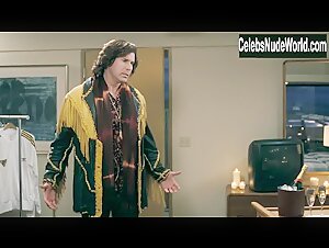Jenna Fischer Sexy Scene in Blades Of Glory 12