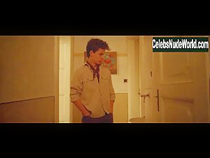 Kristyna Matolinova in Bobri v plamenech (short) (2019) 2