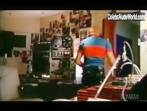 Ingrid Rouif , Sandra Andriolit in Radio de charme (1999) 11