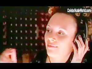 Ingrid Rouif , Sandra Andriolit in Radio de charme (1999) 3