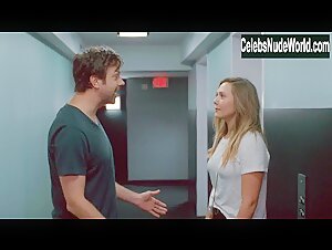 Elizabeth Olsen in Kodachrome (2017) 10