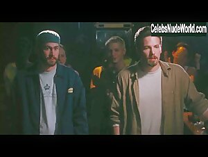 Joey Lauren Adams in Chasing Amy (1997) 3