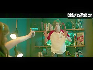 Tits , Explicit In Alice scene in Borderland (2020) 10