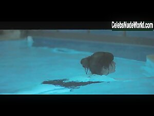 Pihla Viitala, Sofia Pekkari in Cold Courage (2020) s01e01 16