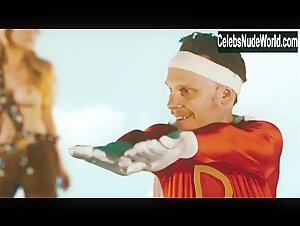 Biggi Bardot, Sabrina Kück, Mikym in The League of Superheroes (2015) 13