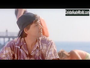 Courteney Cox in The Opposite Sex and How to Live with Them (1992) 7
