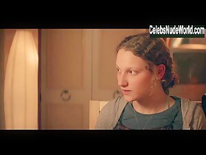 Simona Brown, Tallulah Haddon in Kiss Me First (2018) s01e02 4