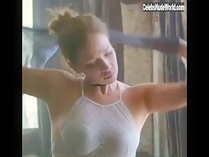Carolina Miranda in “who killed Sara” 2