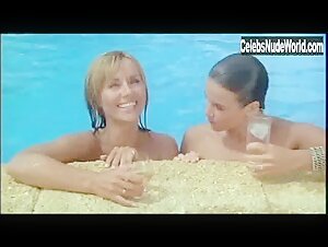 L' annee des meduses (1984) - Best Scenes compilation 11