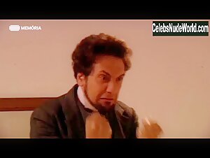 Sofia Alves bed , nude scene in O Conde de Abrahnos (2000) 13