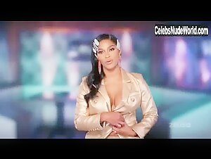 Joseline Hernandez Nude In Pool 16