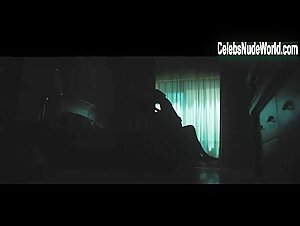 MILF , Bathroom In A Private War (2018) 13