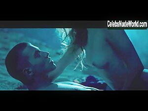 Nobody Sleeps in the Woods Tonight (2020) Best Scenes 8