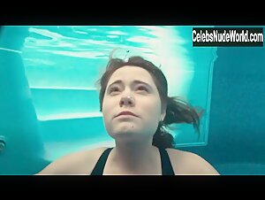 Katie Douglas, Abigail Winter Sexy, bikini scene in Mary Kills People (2017-2018) 1