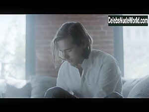 Abby Miller Lingerie , Bedtime in The Magicians (2015-2019) 13