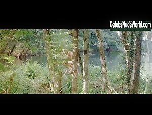 Aitana Sánchez-Gijón, Virginie Ledoyen breasts, bush scene in The Backwoods (2006) 17