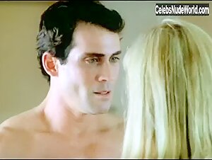 Alexa Jago Explicit , Blonde In Doomsdayer (1999) 15