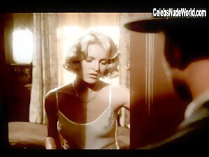 Alexandra Powers Sexy scene in Last Man Standing (1996) 1