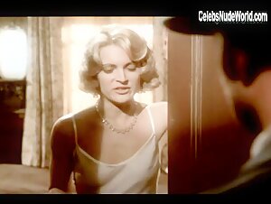 Alexandra Powers Sexy scene in Last Man Standing (1996) 2
