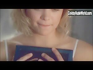 Alexandra Holden Blonde , Sexy Dress In Six Feet Under (2001-2005) 15