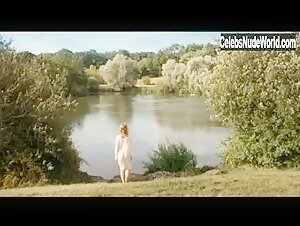 Alexandra Lamy see thru scene in Ricky (2009) 19