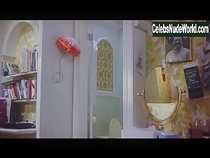 Ali MacGraw Explicit , Butt In Goodbye, Columbus (1969) 15