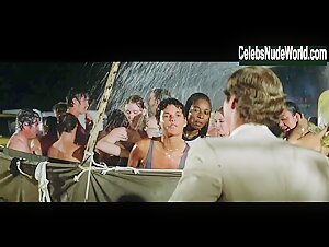 Ali MacGraw Sexy scene in Convoy (1978) 14