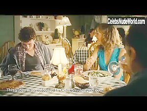 Alexie Gilmore Cleavage , Underwear In World's Greatest Dad (2009) 20