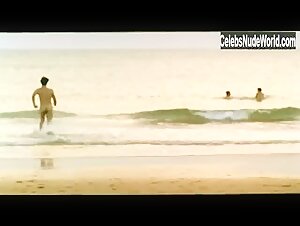 Allison Smith bush, butt scene in Los anos barbaros (1998) 3
