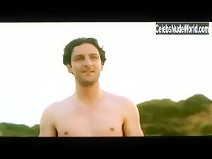 Allison Smith bush, butt scene in Los anos barbaros (1998) 5