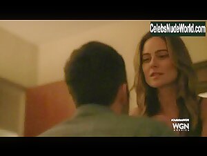 Amanda Brooks underwear, Sexy scene in Outsiders (2016-2017) 13