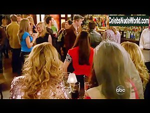 America Ferrera underwear, Sexy scene in Ugly Betty (2006-2010) 4